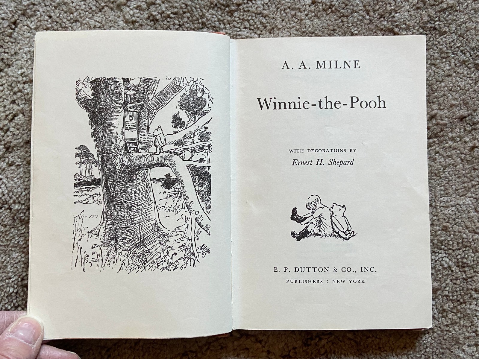 Vintage 1961 WINNIE THE POOH 4 Book Set A.A. Milne Dutton Warren Chappell Format