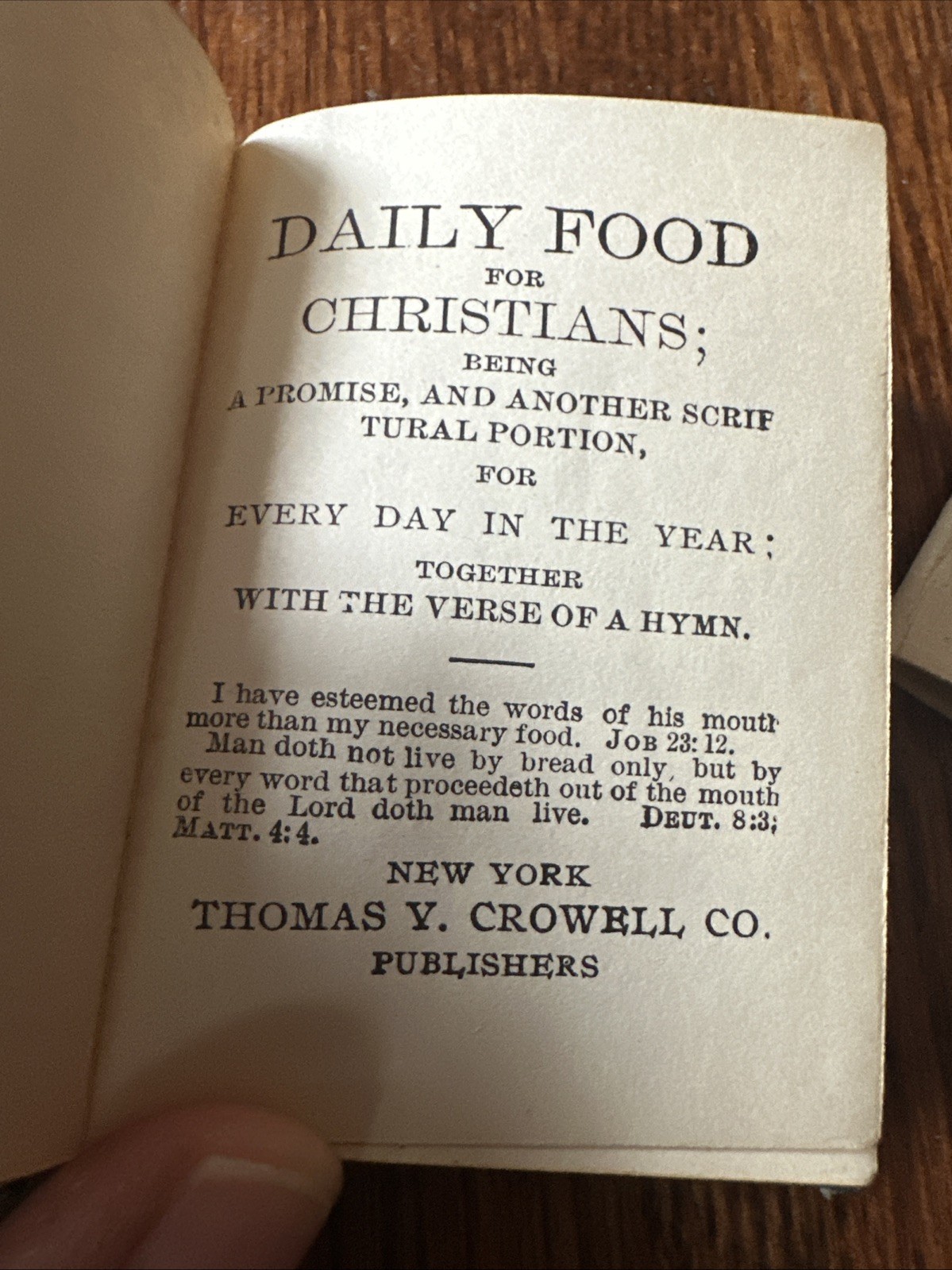 Antique Mini Books Daily Food For Christians, The Little Bible, Christmas Storie