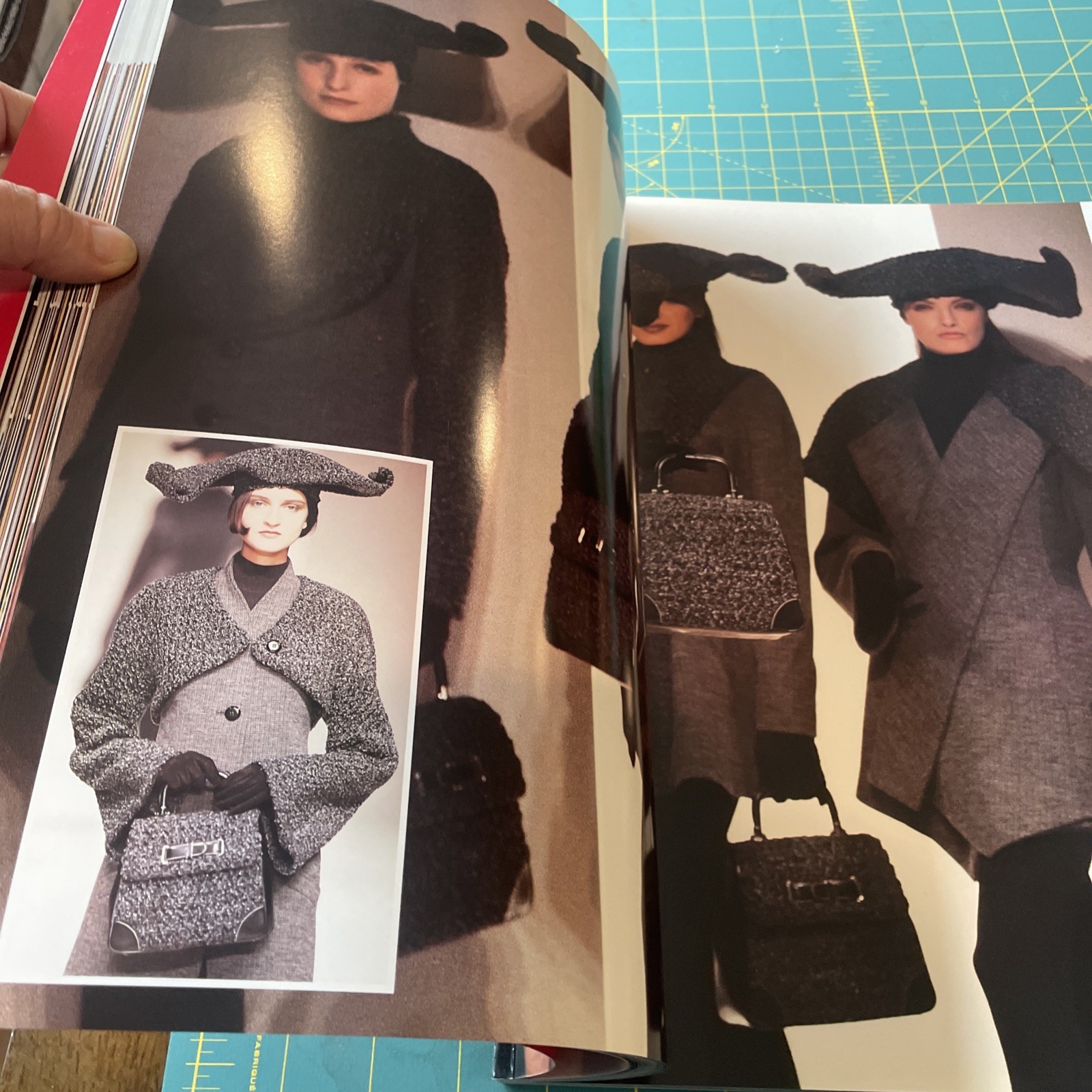 Fashion Preview Autumn/Winter 1990 Pret-a-Porter ACCESSORIES Runway ROCKPORT 90s