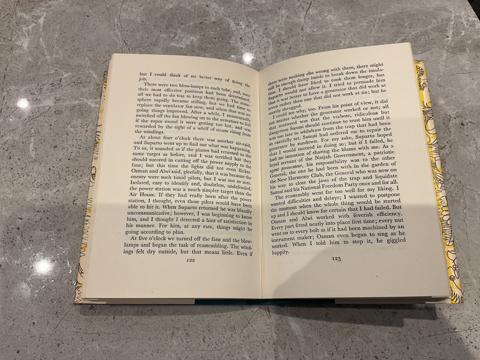 THE NIGHT-COMERS Eric Ambler 1st thus hardback dust jacket 1957 Reprint Society