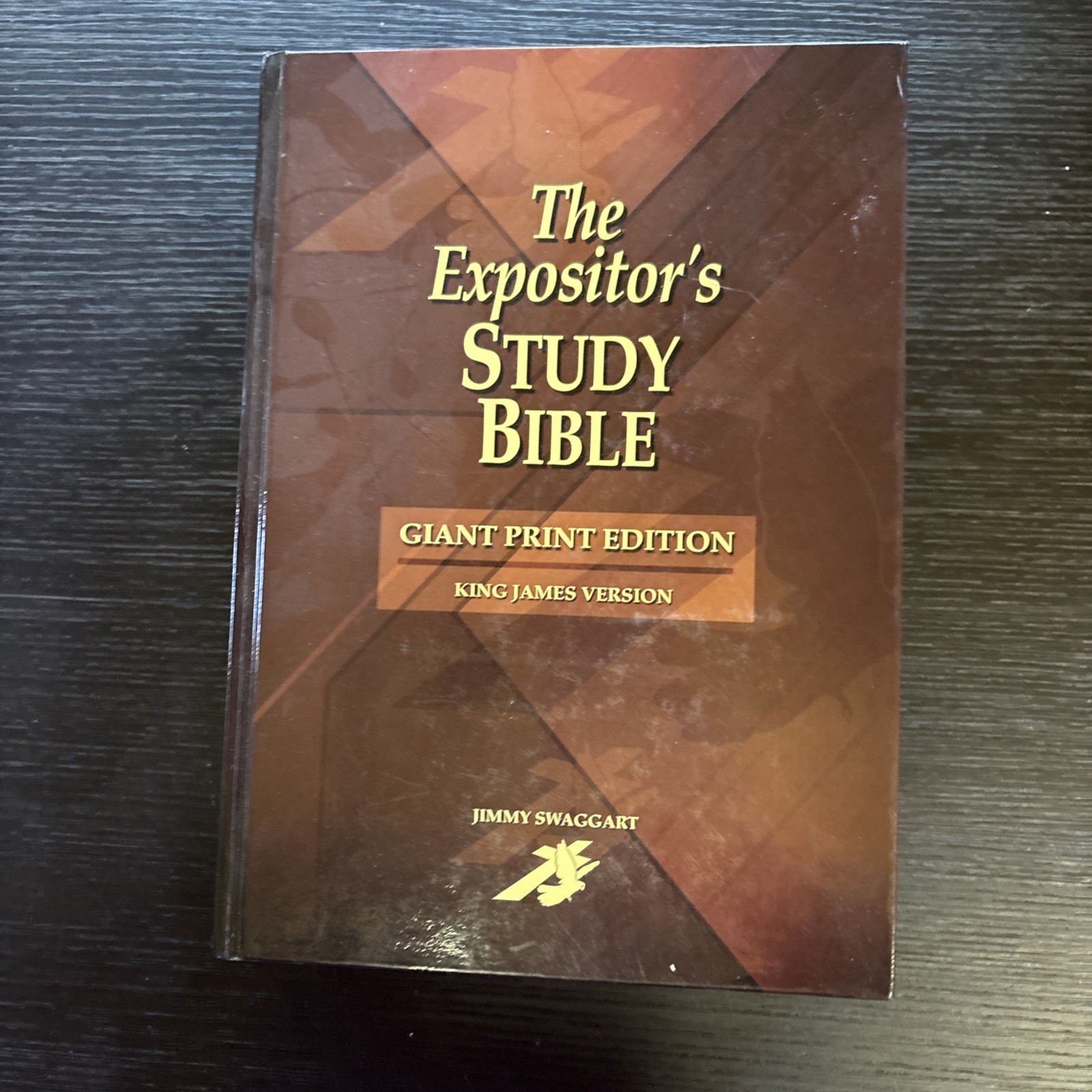 The Expositor&rsquo;s Study Bible – Giant Print by Jimmy Swaggart Very Good Red Letter