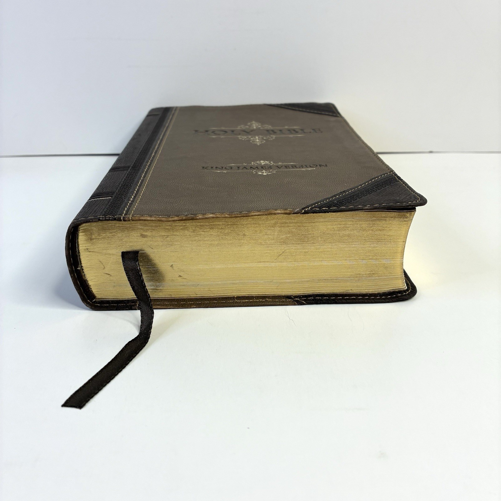 Holy Bible, King James Version, Large Print Edition, Leather Like, Christian Art