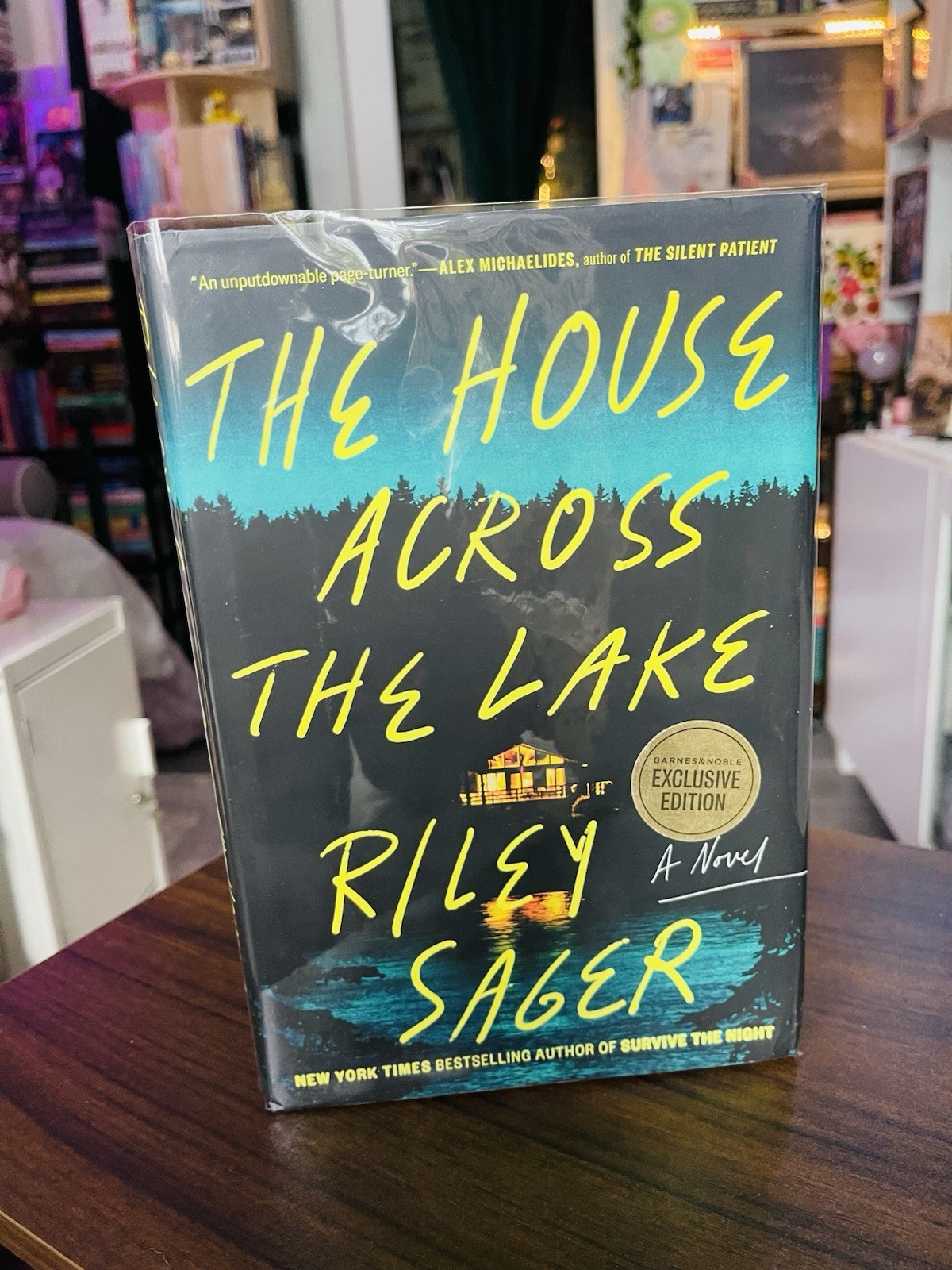 Riley Sager The House Across the Lake Hardcover 2022 Dutton B&N Exclusive DJ