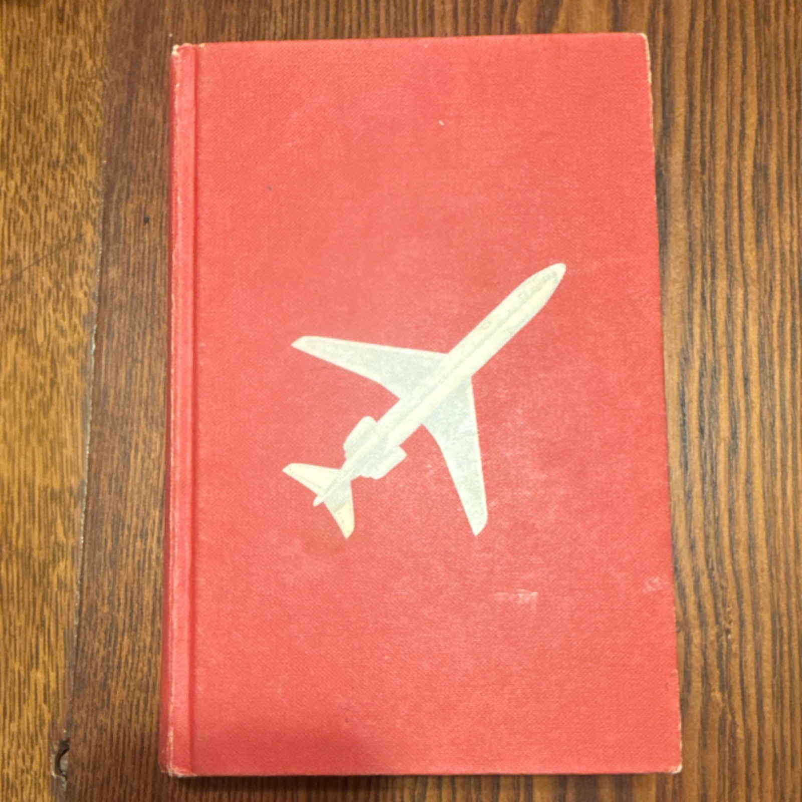 Airliners from 1919 to Present Day Hardcover 1982 Munson Peerage Illustrated