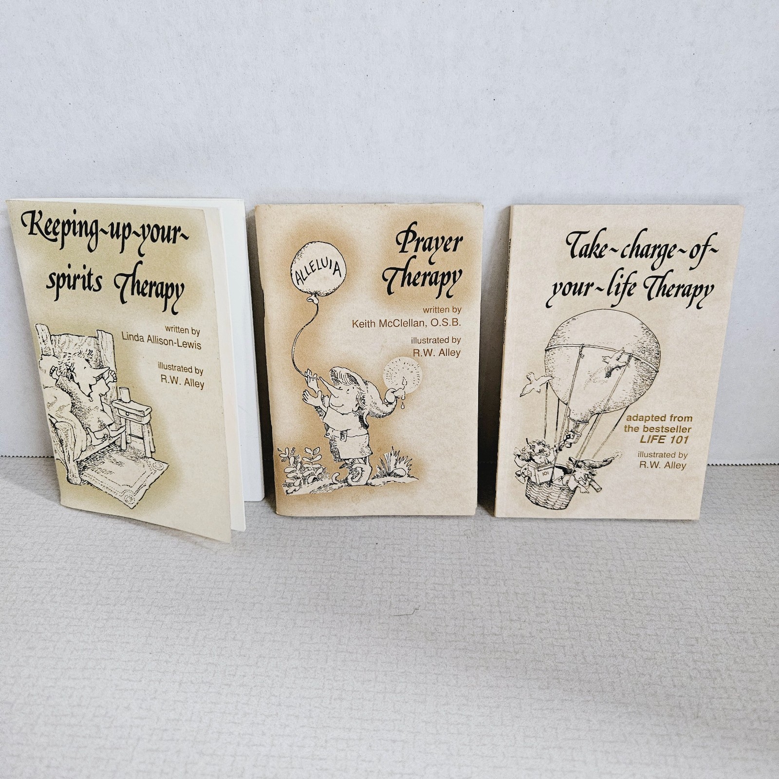 Lot of (3) Therapy Elf Self Help Mini Books – Alley – Prayer, Keeping Up Spirits