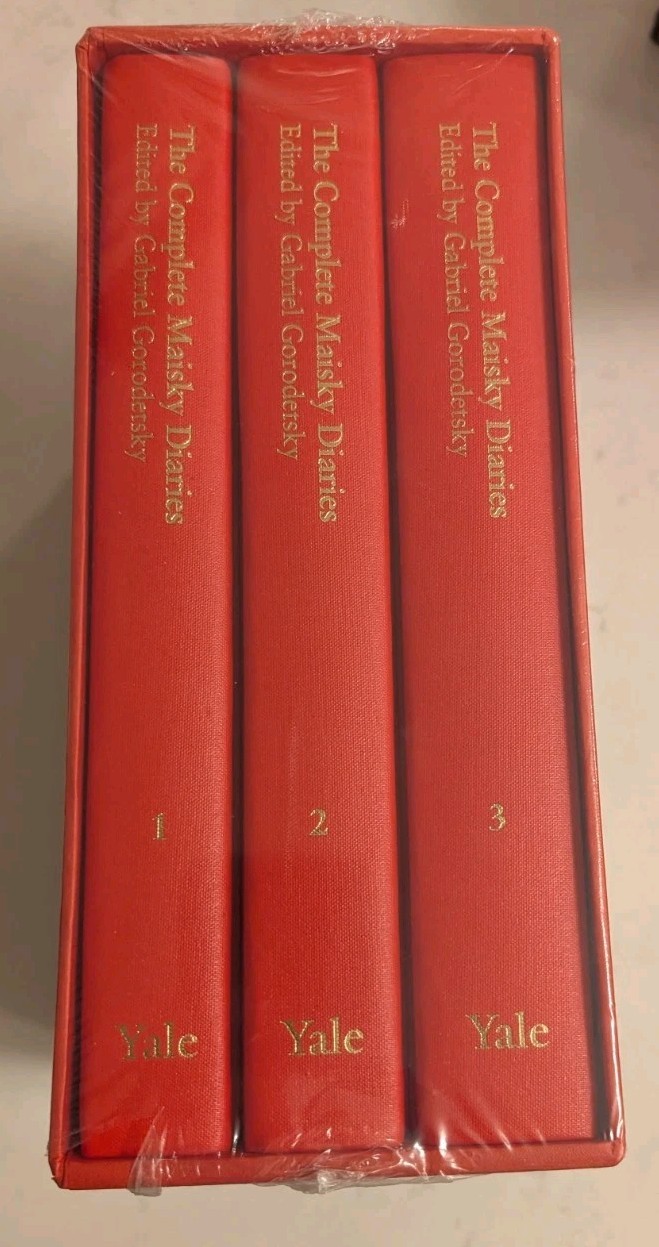 The Complete Maisky Diaries: Volumes 1-3 (Annals of Communism Series)