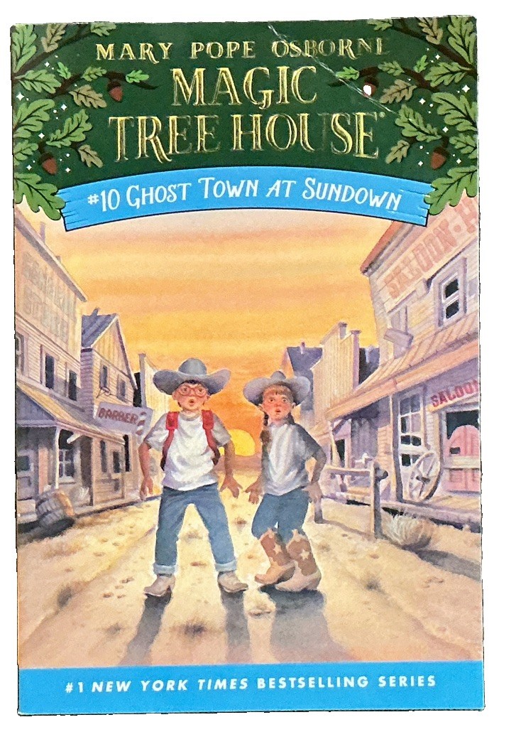 Mary Pope Osborne Magic Tree House Books 9-12 Box Set, Ages 4-8 (English)