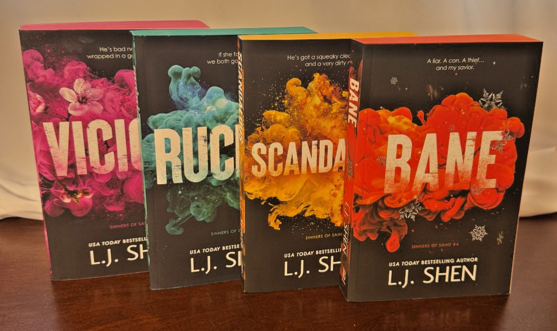 LJ Shen Sinners of Saint Set Vicious Signed Sprayed Edges 4 PB Like New