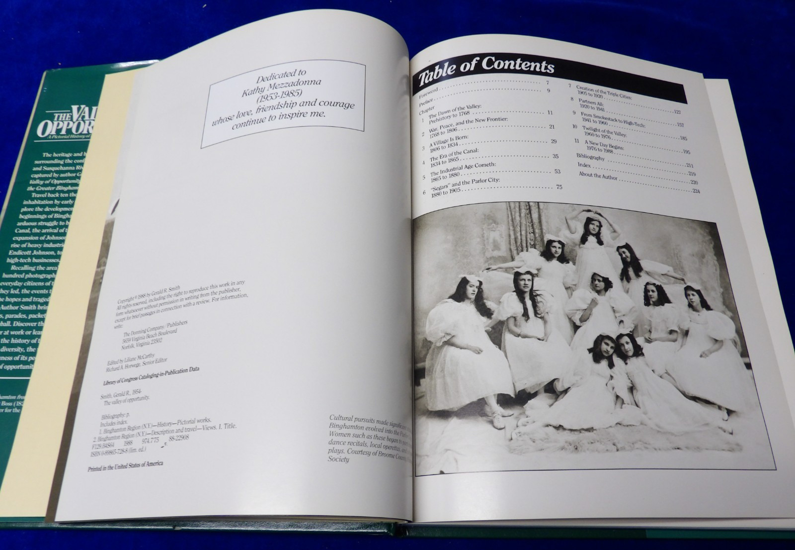 (HB 1988) The Valley of Opportunity: A Pictorial History of Greater Binghamton