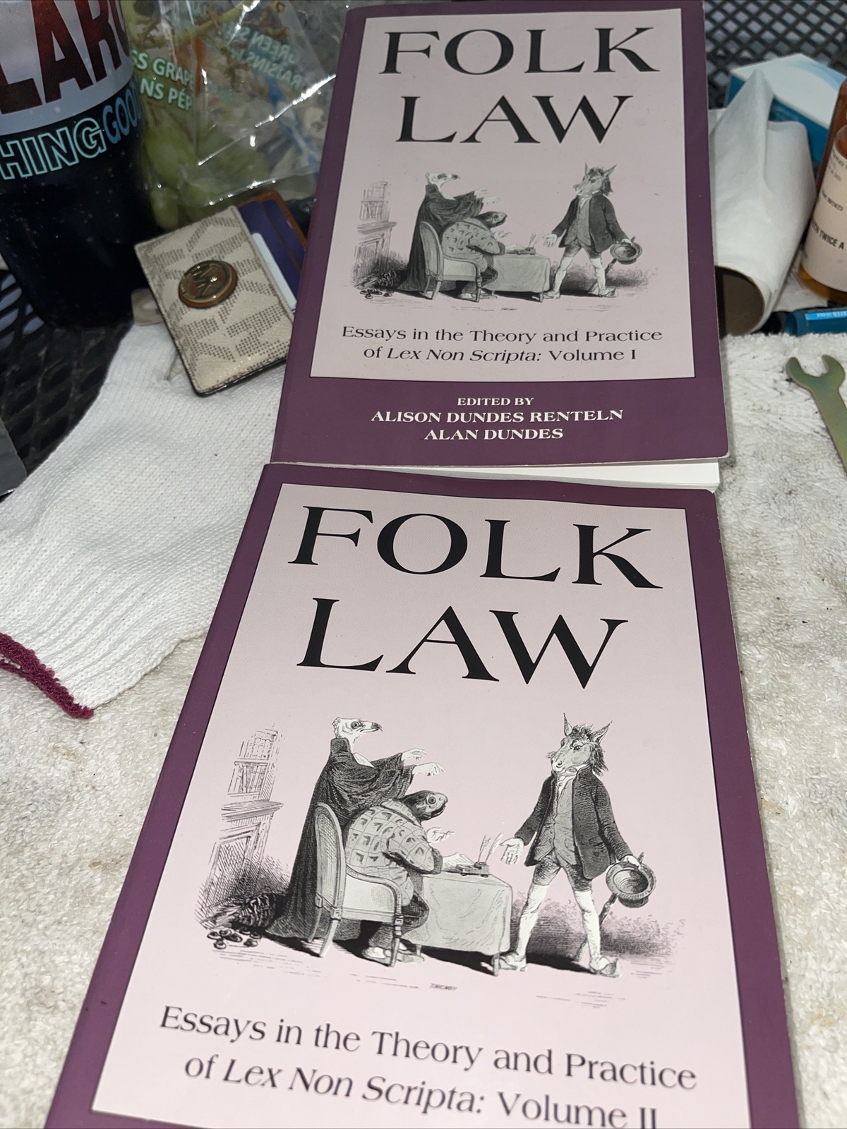 Folk Law Folk Law Folk Law: Essays in the Theory and Practice of Lex Non 1-2