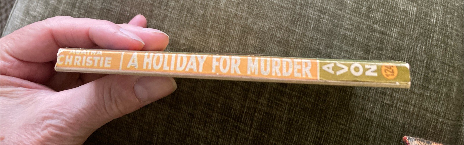 Crime Vintage Pb, A Holiday For Murder by Agatha Christie, Avon 124, 1947, G+