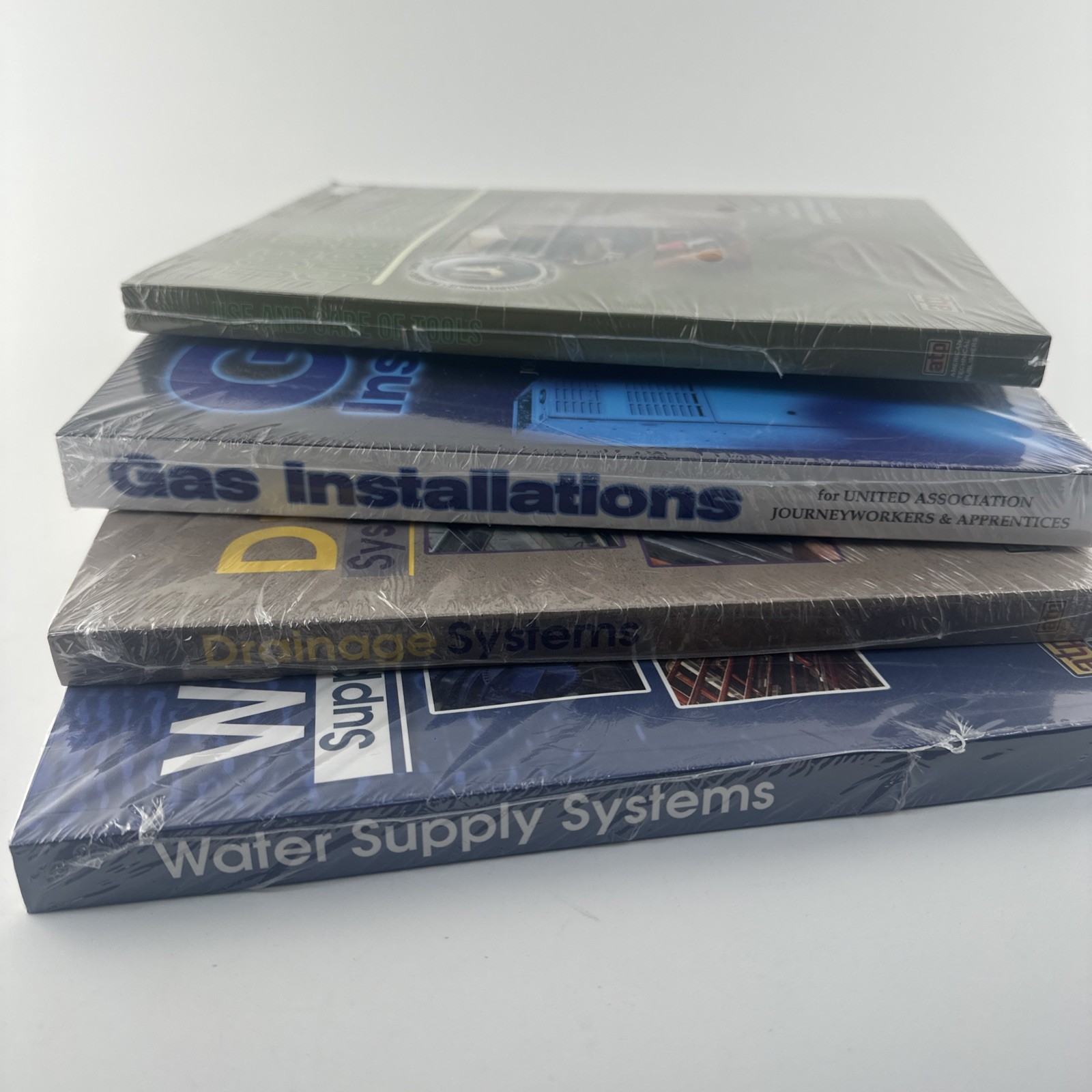 Lot of 4 New Pipe Trades Books for Utd. Assoc. Journeyworkers Water Drainage Gas