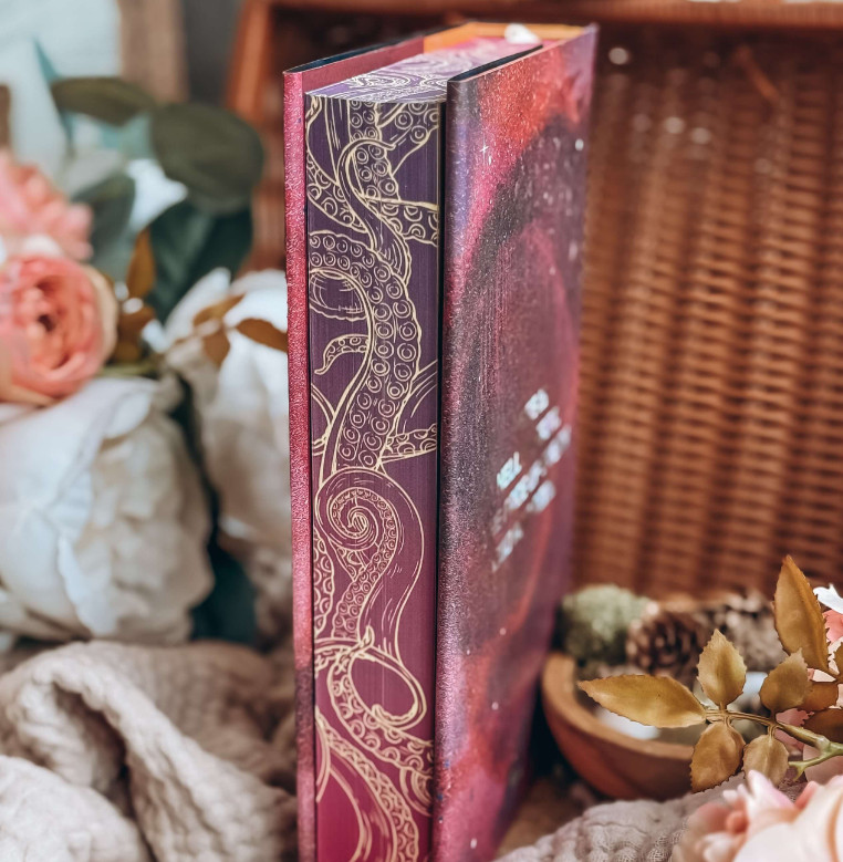 Hell&rsquo;s Heart | Alexis Hall | SIGNED SEALED | Exclusive Owlcrate 1st Edition