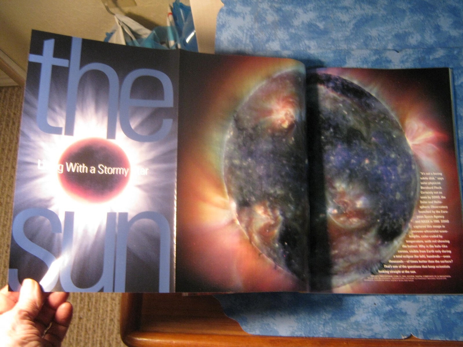 NATIONAL GEOGRAPHIC July 2004 SUN BURSTS Cocaine OLYMPIC PARK Peru Temple