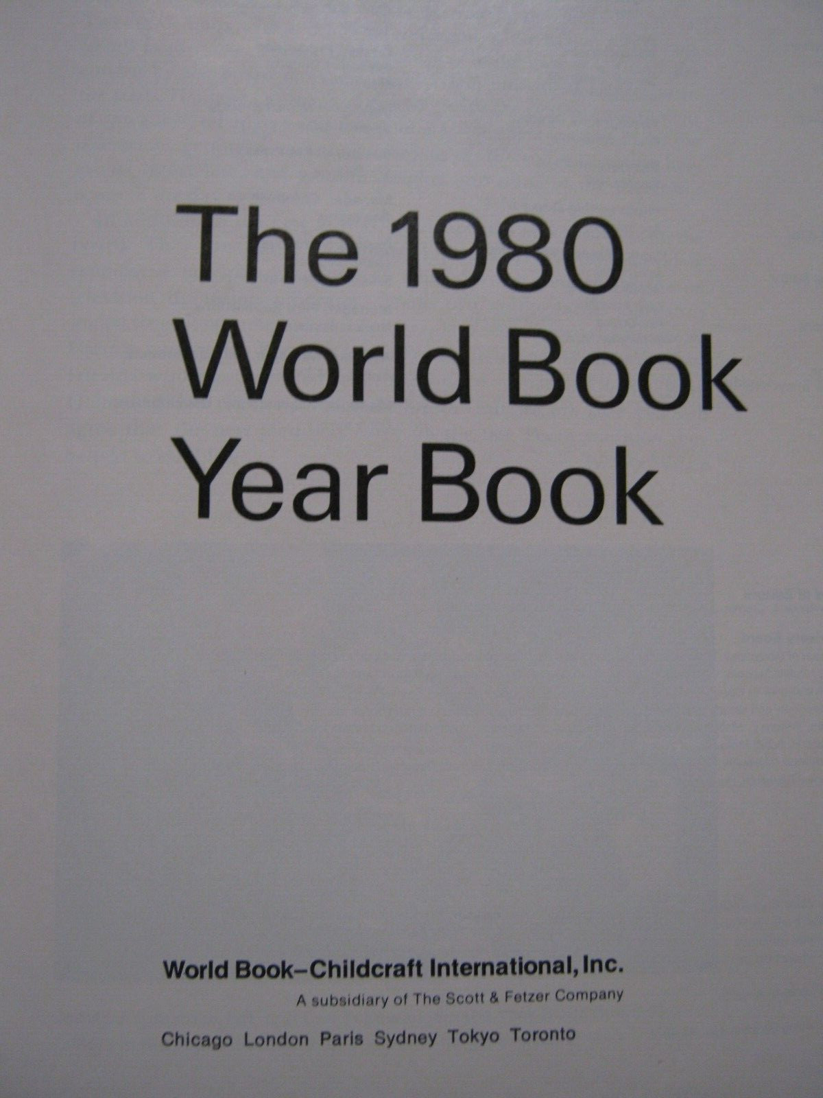 The World Book Yearbook 1980 ,608 pages