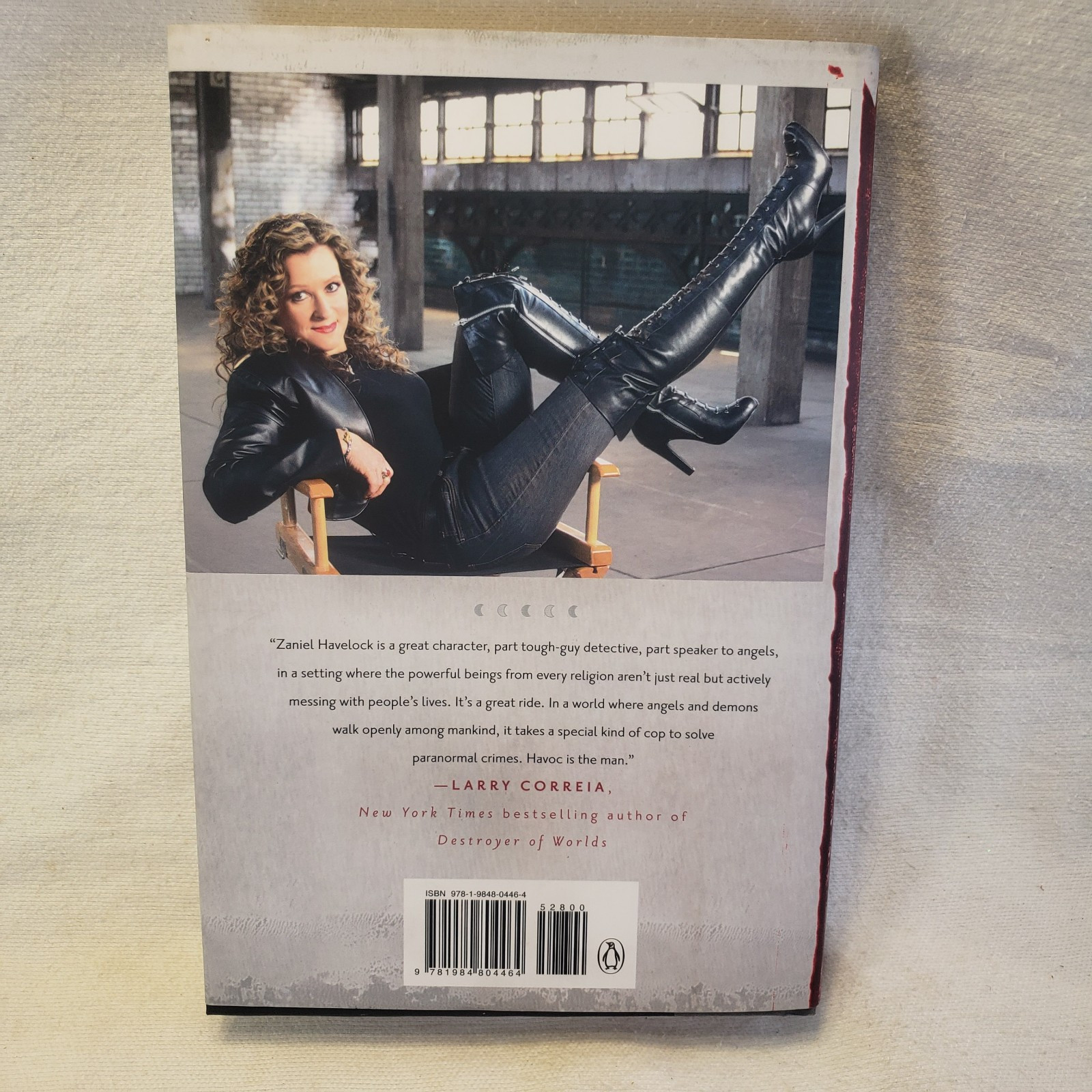 2 Novels- BLIND TIGER Sandra Brown & A TERRIBLE FALL OF ANGELS, Laurell Hamilton