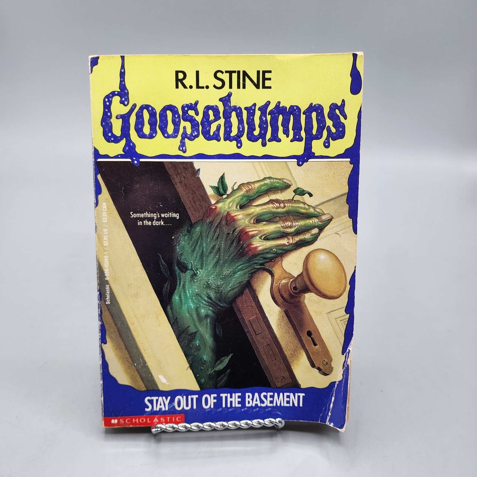 UNNUMBERED 1st Print Goosebumps #2 Stay Out of the Basement Stine