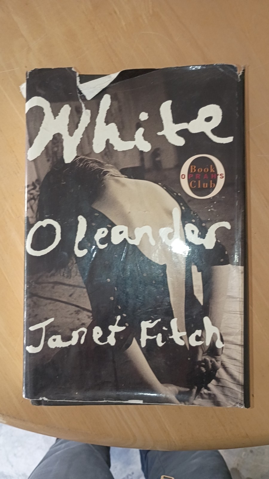 White Oleander – Hardcover By Fitch, Janet – ACCEPTABLE