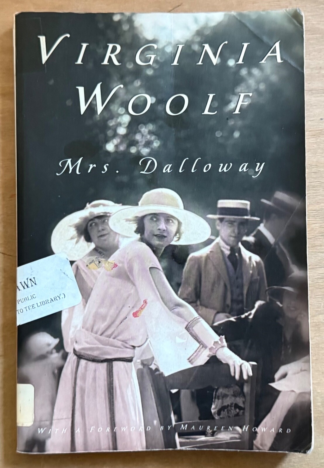 MRS. DALLOWAY: The Virginia Woolf Library Authorized Edition – PAPERBACK