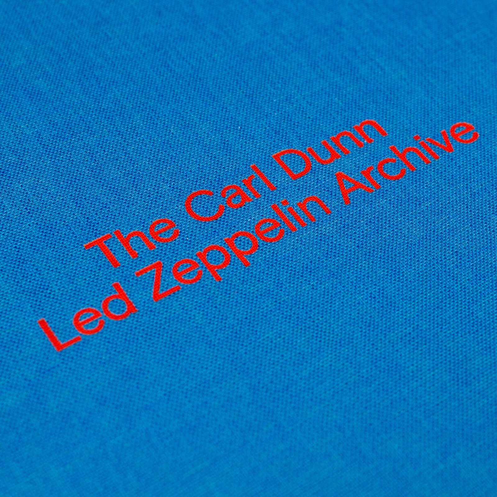 Led Zeppelin Book « They Ask No Quarter » Unseen Carl Dunn Led Zeppelin Archive