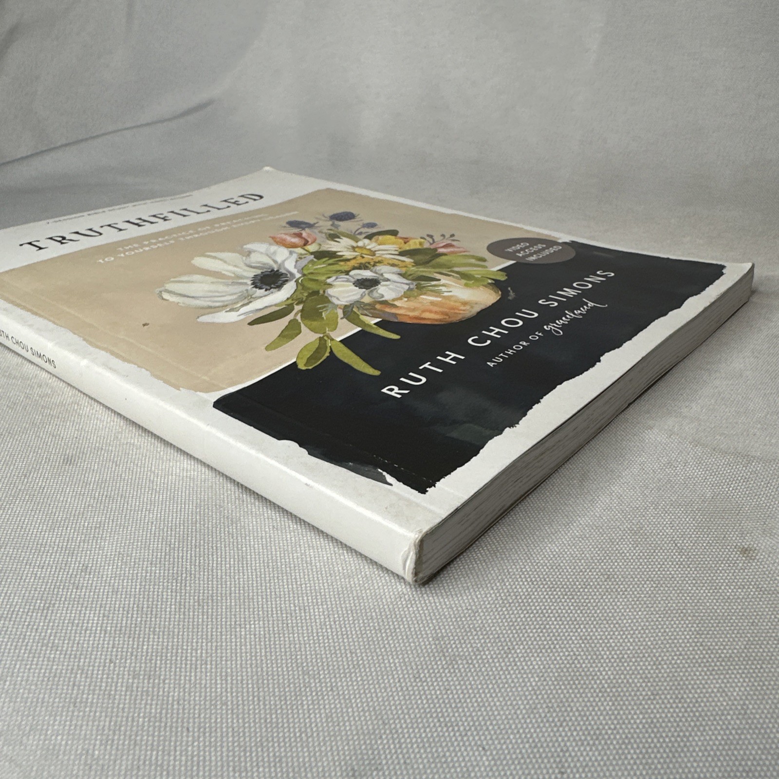 Truthfilled – Bible Study Book with Video Access by Ruth Chou Simons (2022)