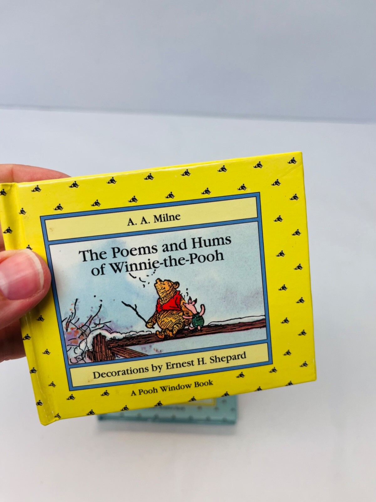 Winnie the Pooh Window Book Set- Poems And Songs- Mini Books Vintage BIN 60