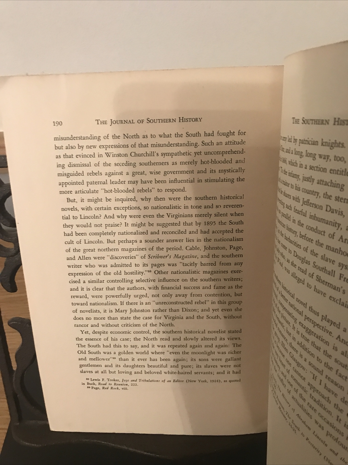 2 Paperbacks By Sheldon Van Auken A Century Of The Southern Plantation Vol XIV