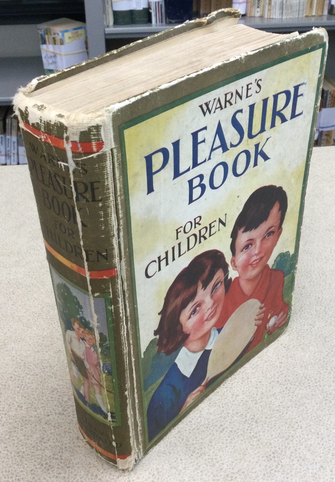 Book – Warne&rsquo;s Pleasure Book for Children 1933 – Acceptable