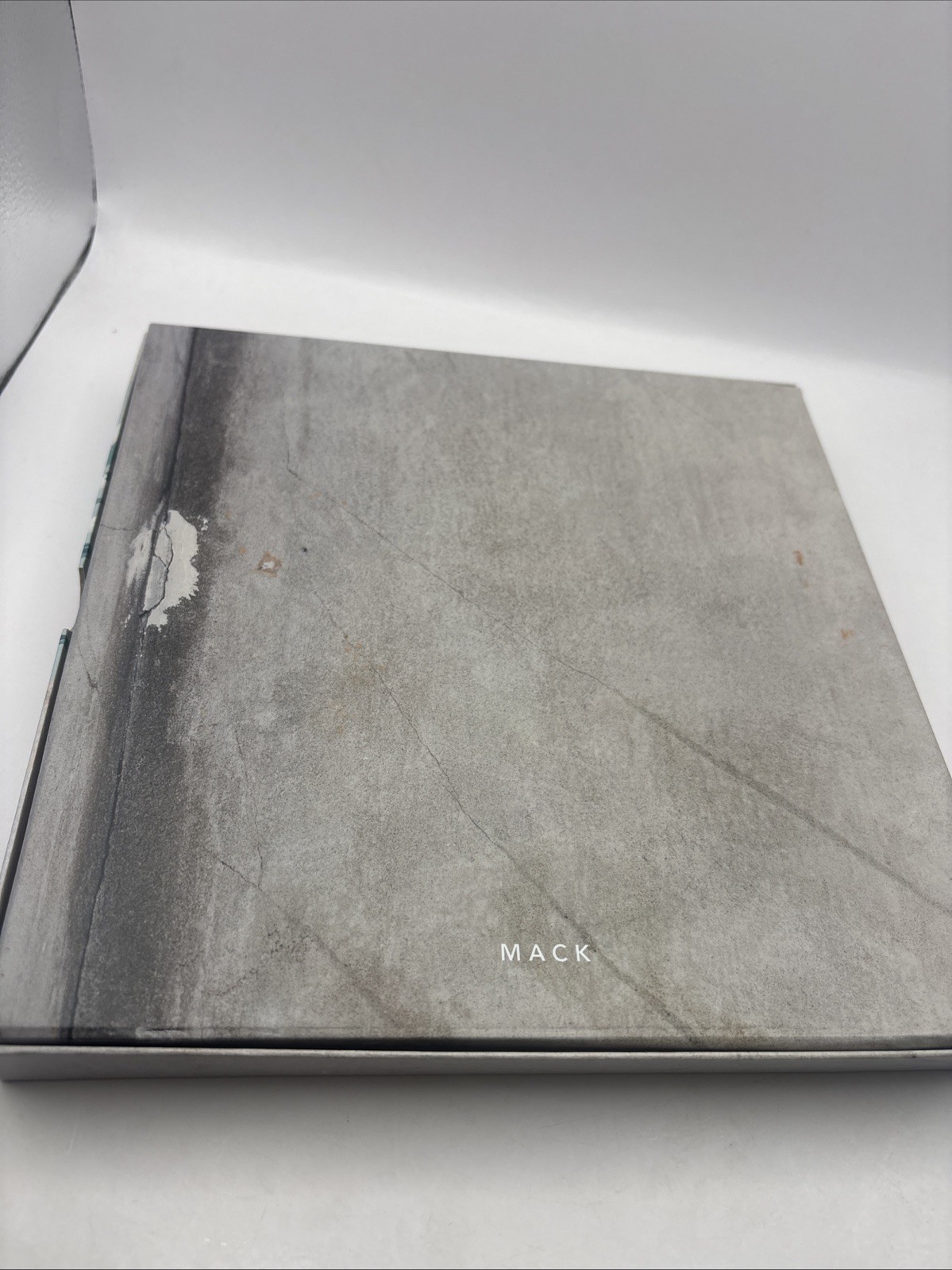 Signed Alec Soth Limited Edition Box With Postcards – Gathered Leaves