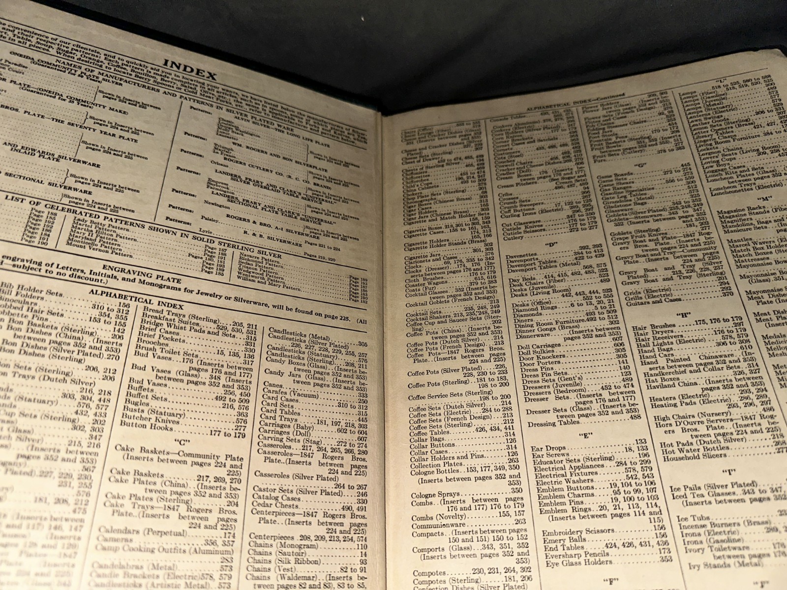 1927 Fort Dearborn Gift Book & Catalog – Over 600 Pages