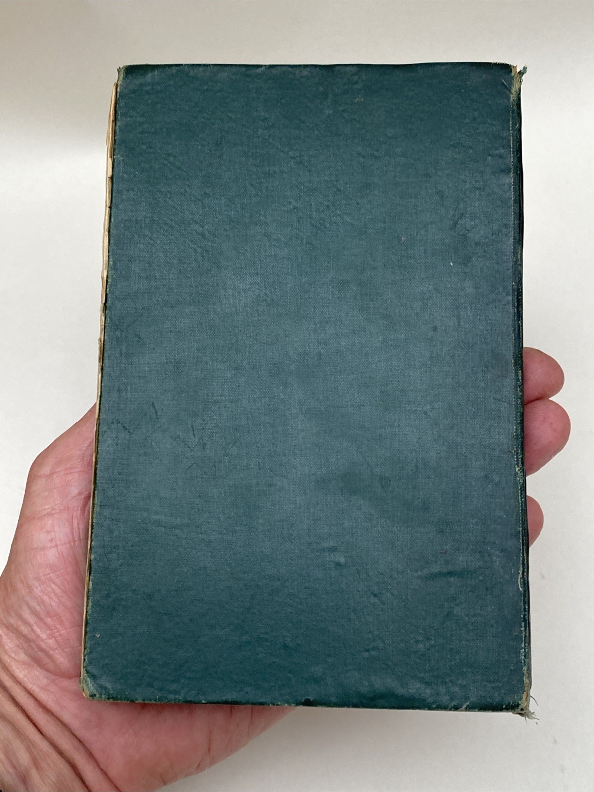 A A Milne / E H Shepard – Winnie The Pooh – 1st/1st 1926 Methuen A/F
