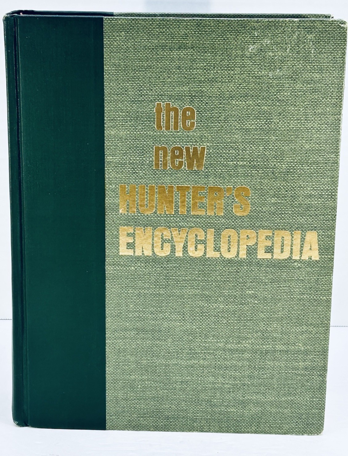The New Hunters Encyclopedia 1972 3rd Edition 1054 Pages