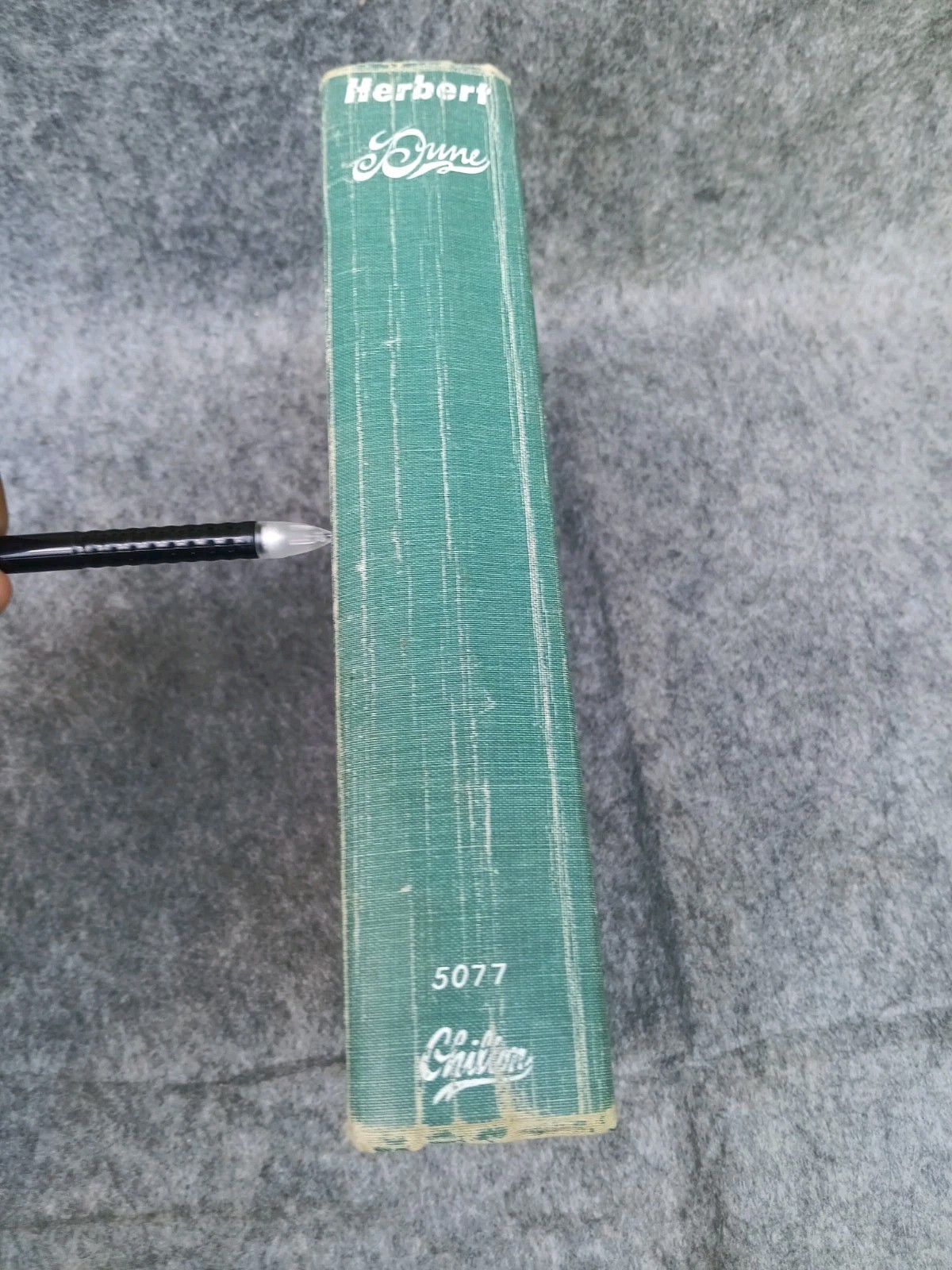 Dune by Frank Herbert First Edition 2nd Printing Green Boards April 1968