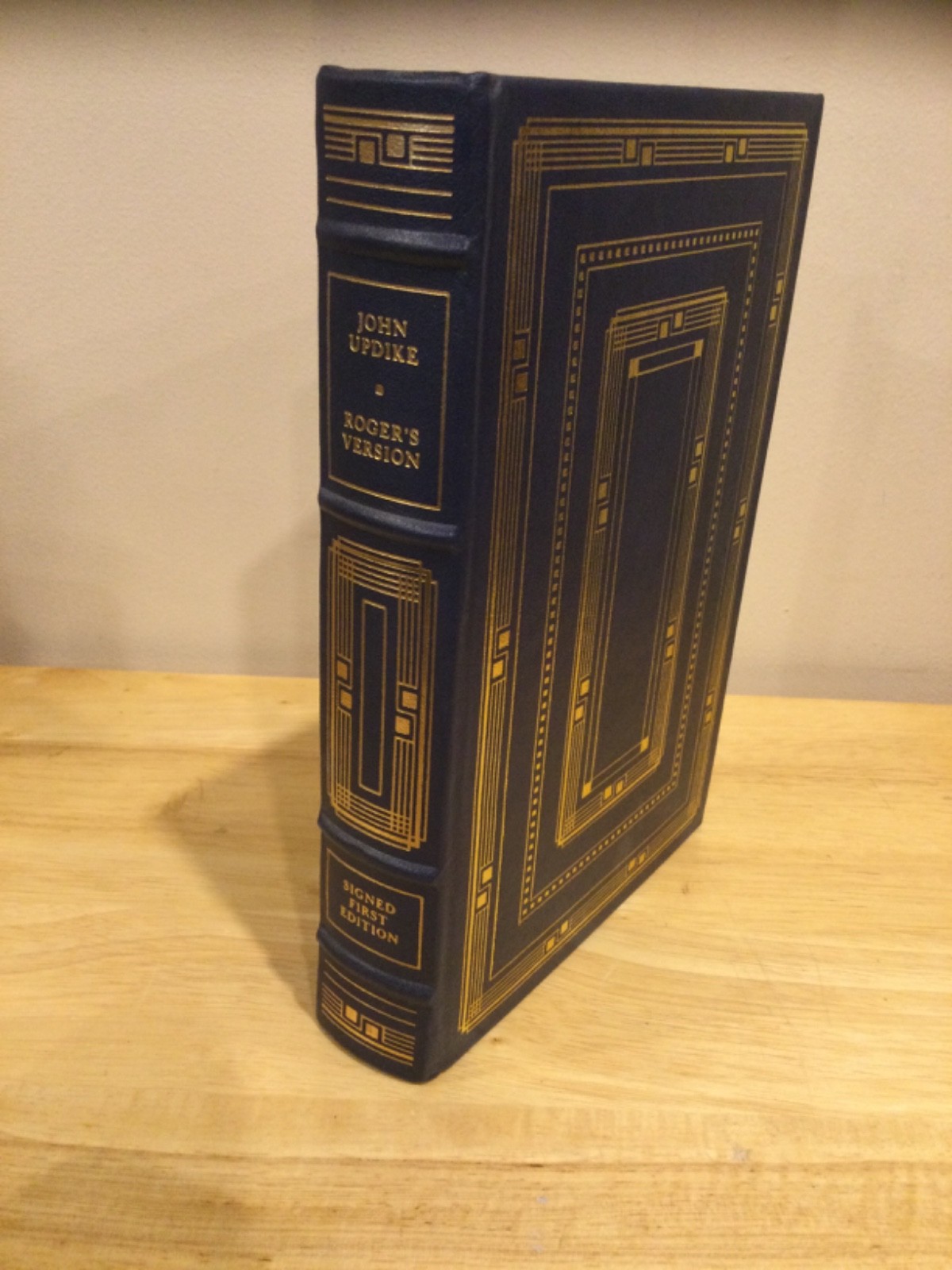 Roger&rsquo;s Version John Updike 1st Signed Franklin Library Full Leather