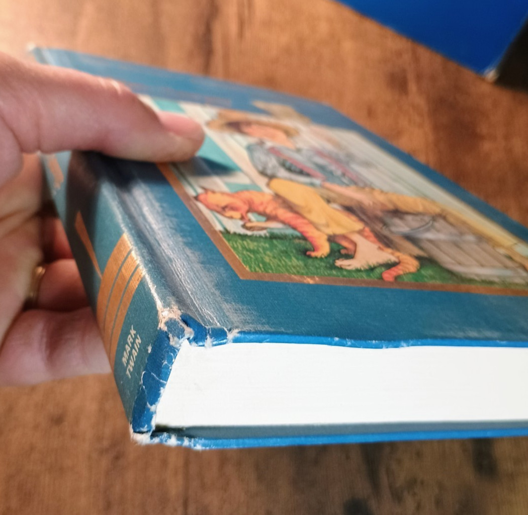 *1983* 🎣The Weekly Reader Classics 10 Book Box Set Hardcover🦄
