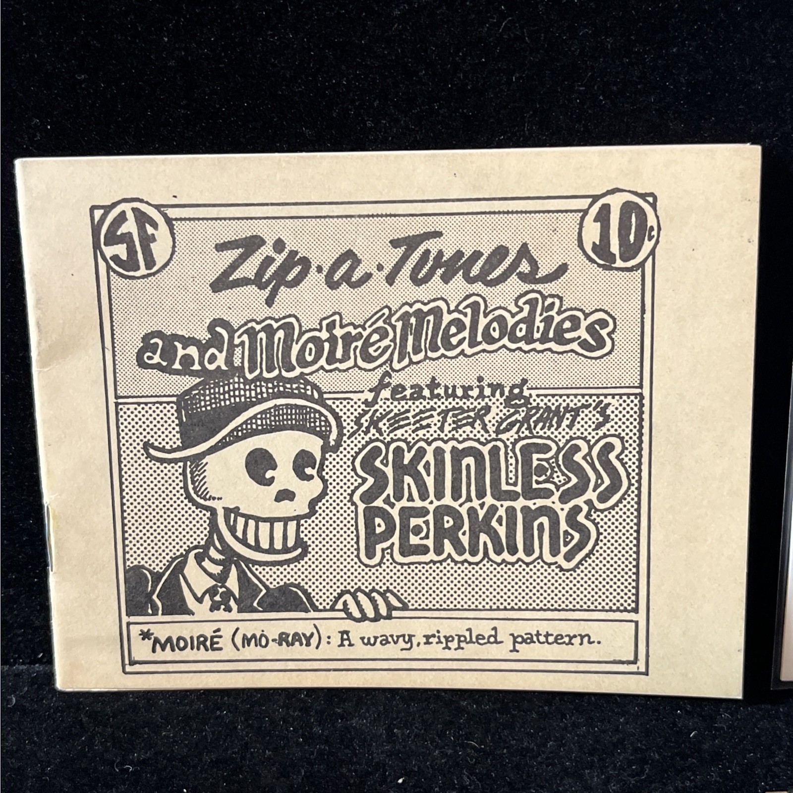 Zip-a-Tunes and Moiré Melodies Featuring Skeeter Grant&rsquo;s Skinless Perkins, 1972