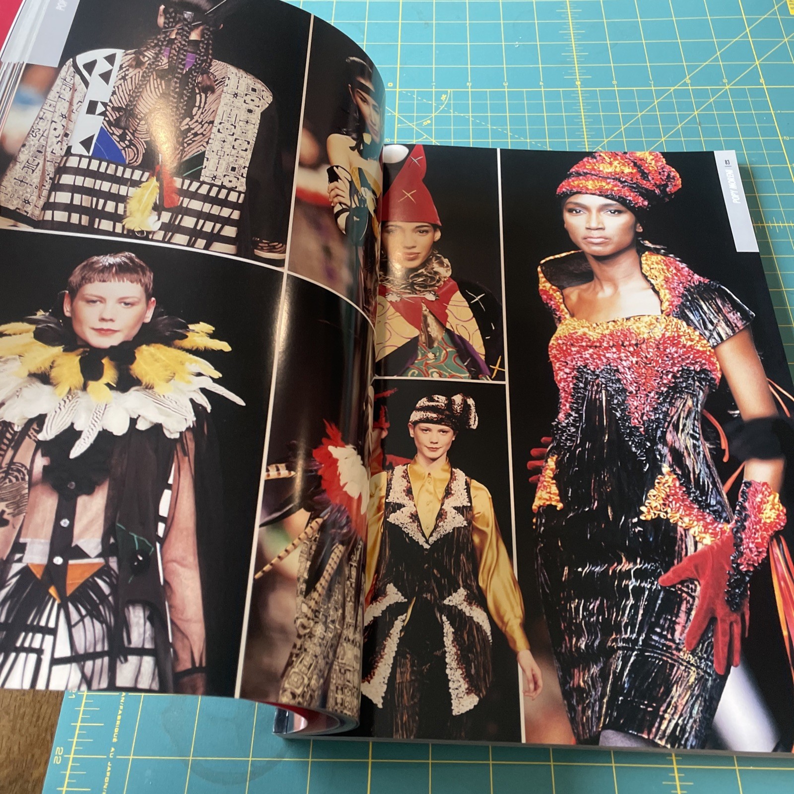 Fashion Preview Autumn/Winter 1990 Pret-a-Porter ACCESSORIES Runway ROCKPORT 90s
