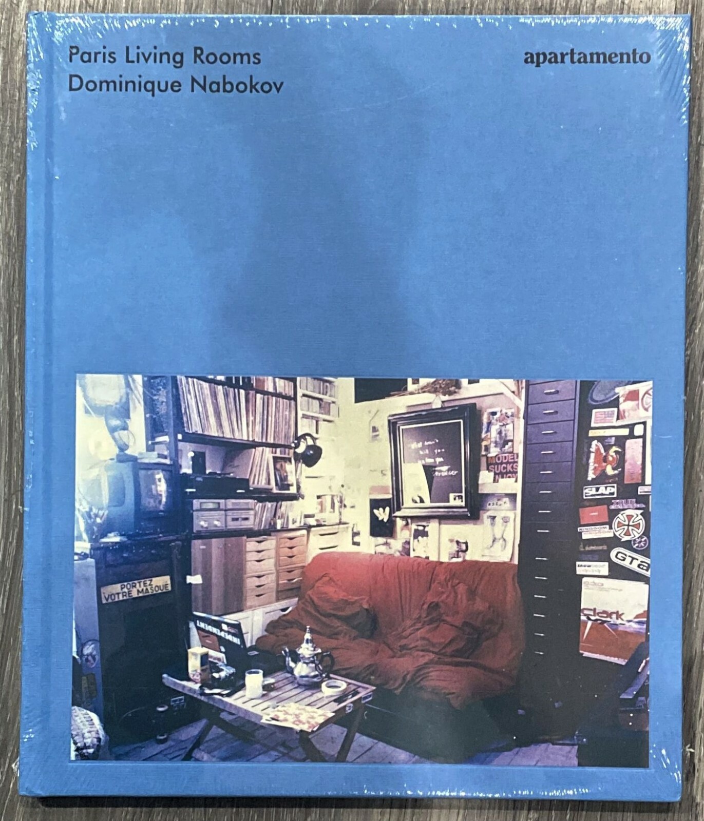 APARTAMENTO MAGAZINE -PARIS LIVING ROOMS – DOMINIQUE NOBOKOV – BRAND NEW