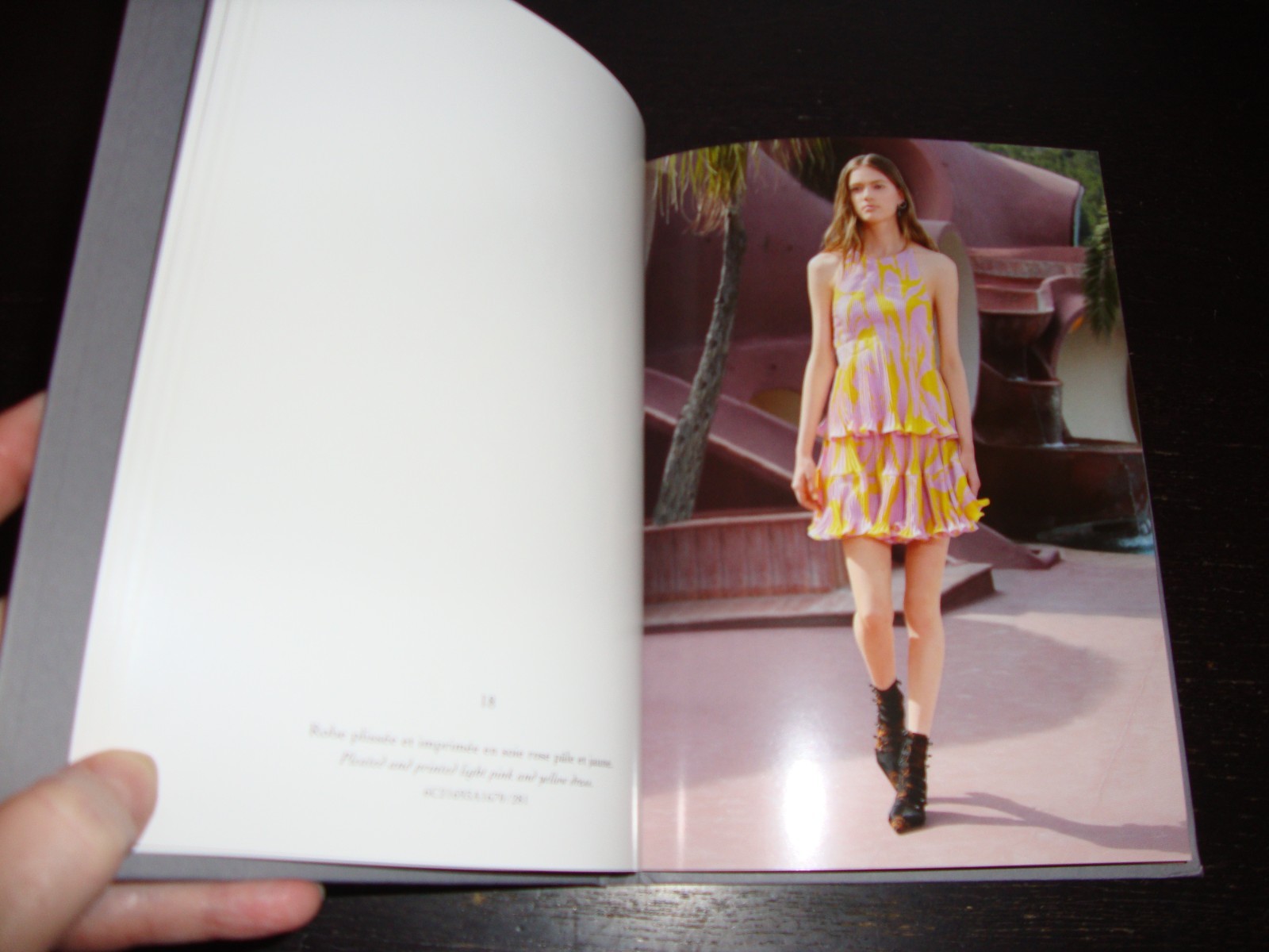 DIOR Womenswear Runway Show HARCOVER LOOKBOOK Cruise 2016 – 50 Pages