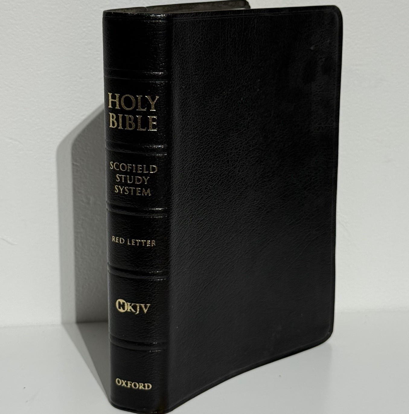 Holy Bible Scofield Study Bible Leather Cover New King James Version 2002