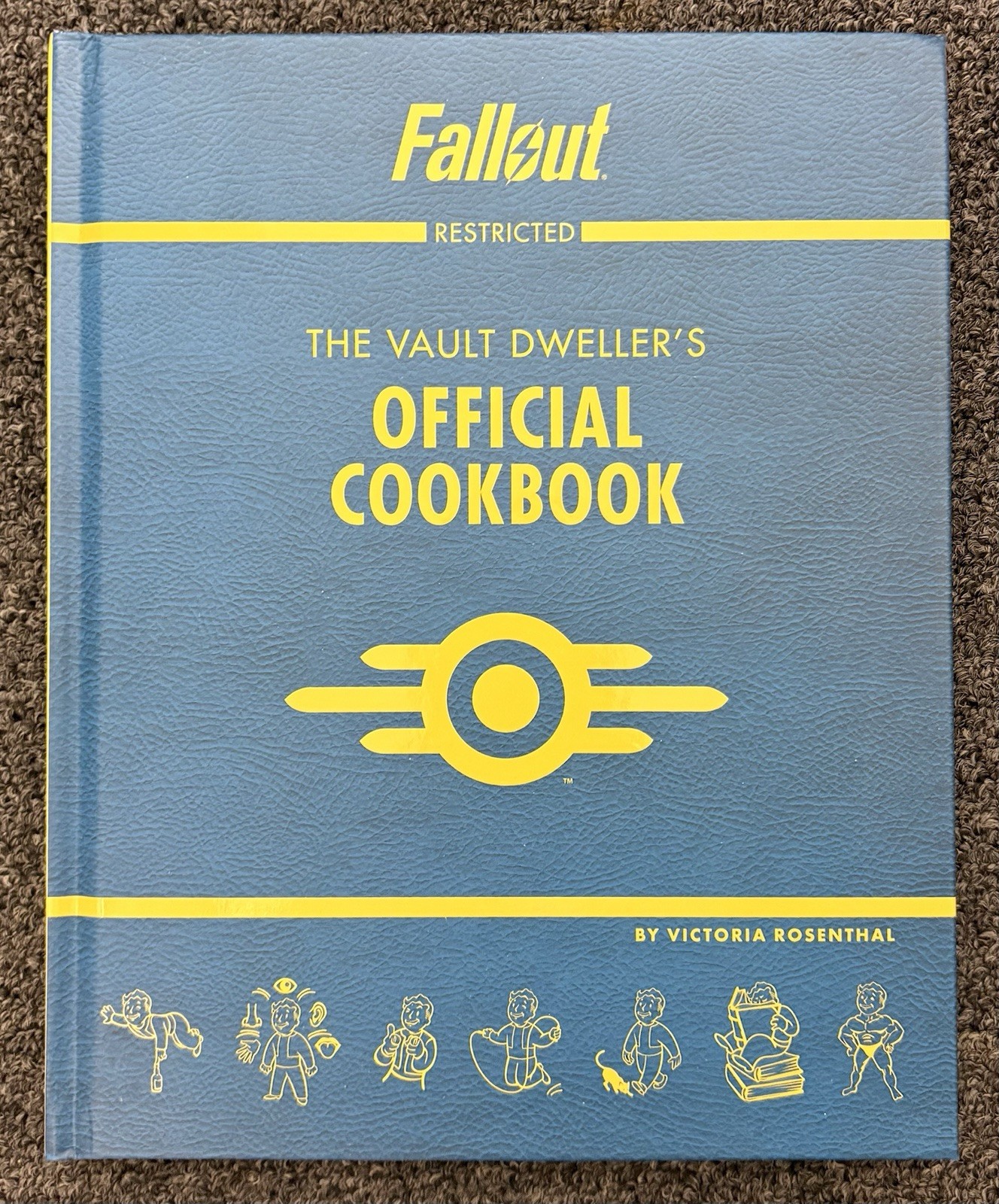 Fallout The Vault Dweller&rsquo;s Official Cookbook Gift Set With Apron New No Box