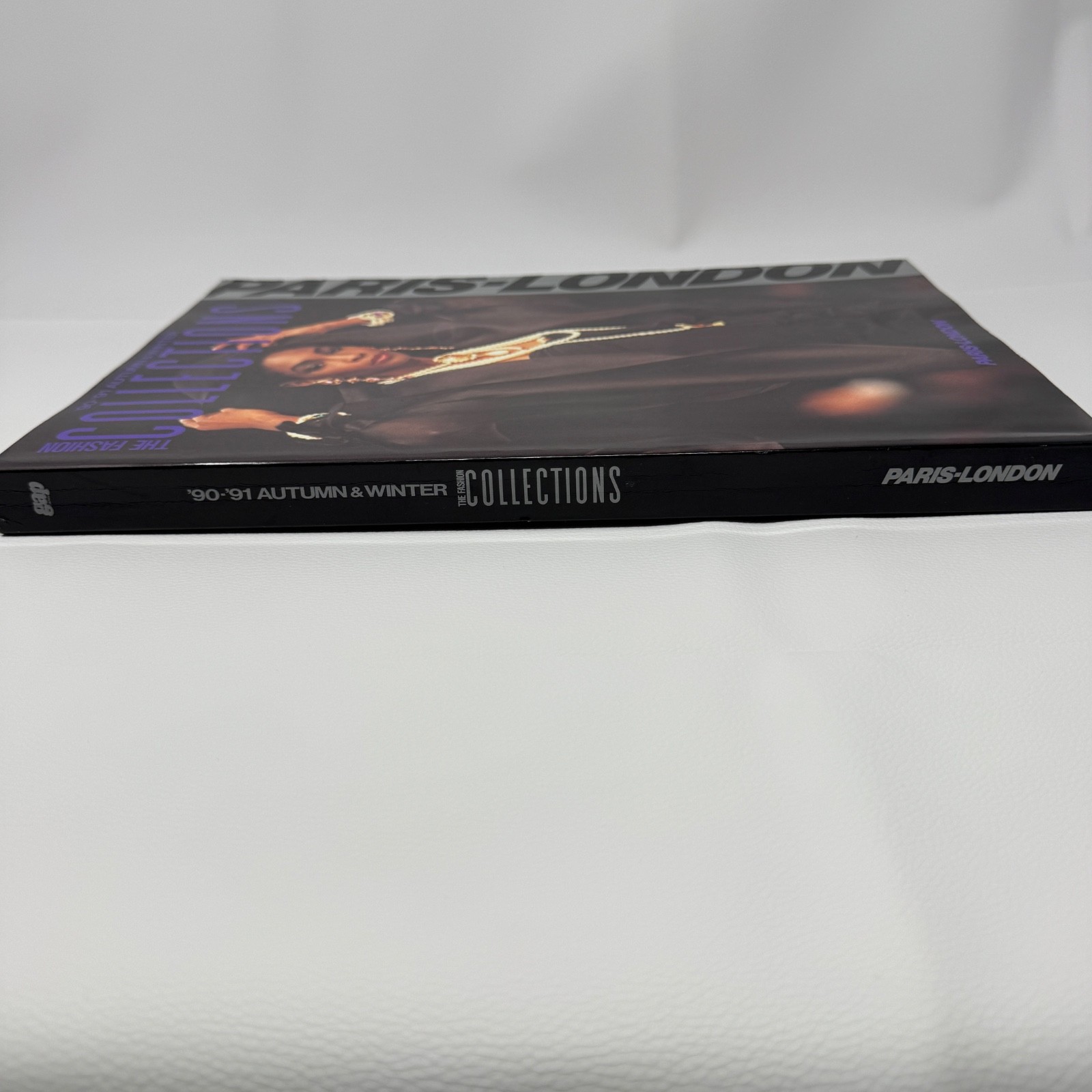The Fashion Collections Paris London F/W 1990-91 Runway Book Lagerfeld Mugler
