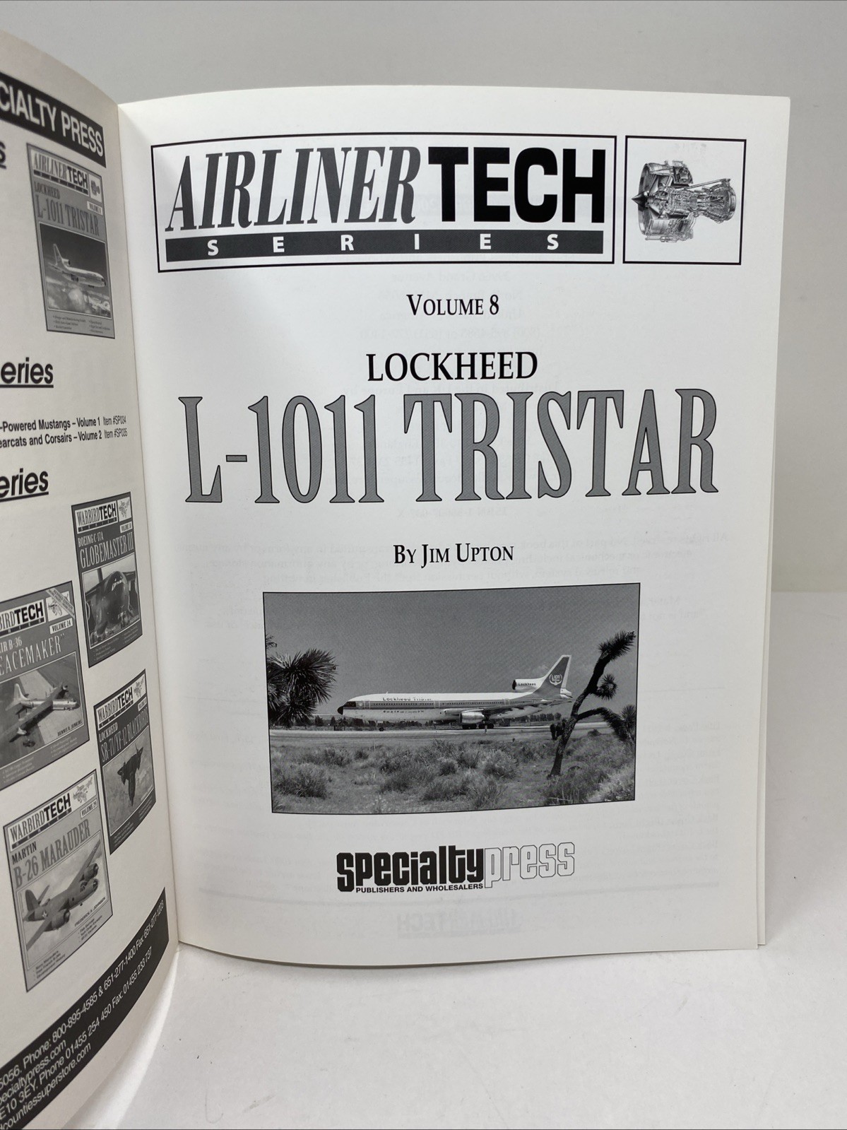 Lockheed L-1011 Tristar by Jim Upton (2001, Trade Paperback)