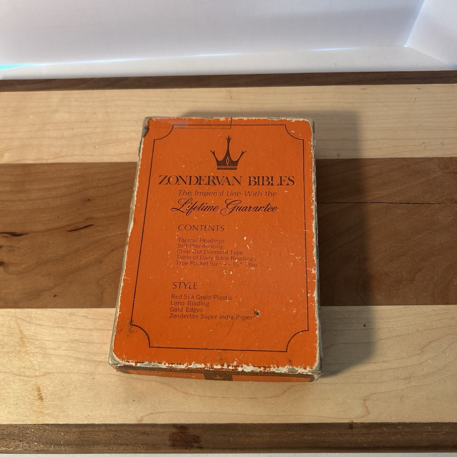 Zondervan Imperial Line Pocket Size Gold Edge Red Silk Grain Plastic Vintage