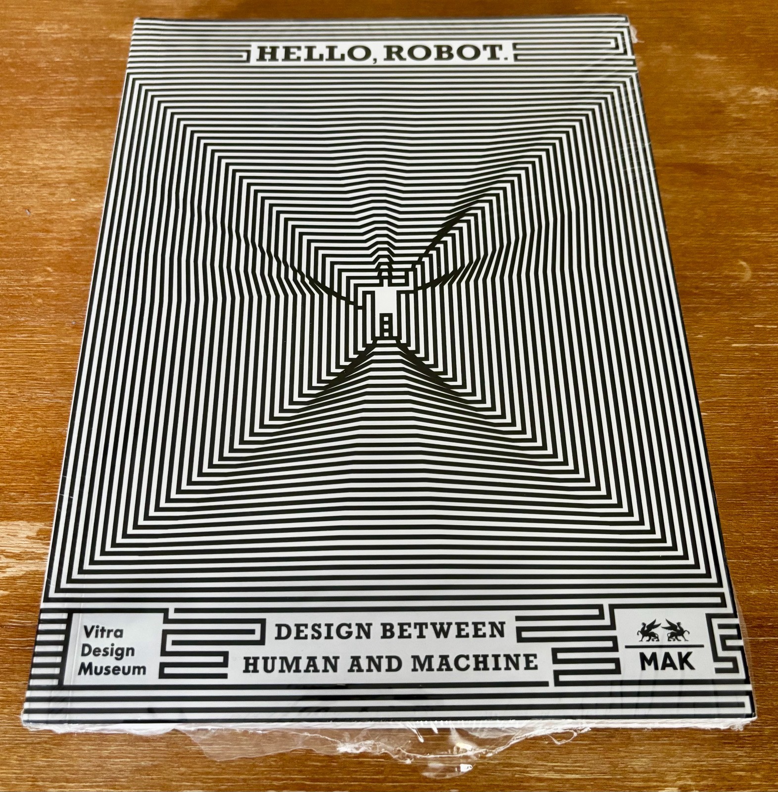 Hello, Robot. – by Mateo Kries (Paperback)
