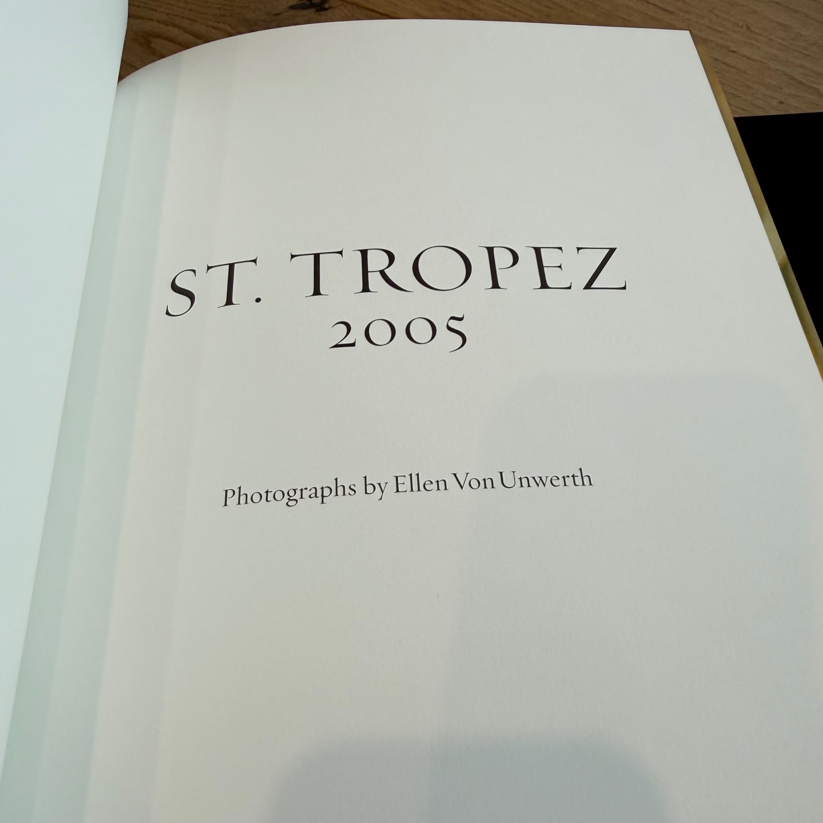 Victoria&rsquo;s Secret Sexy Hardcover coffee 3-Volume Photography Book Set 2005