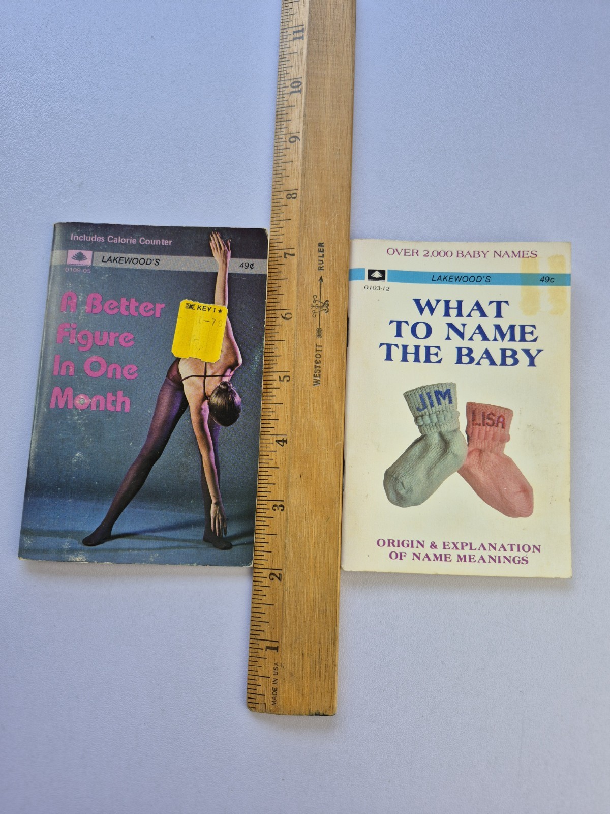 Dell Purse Pocket Books Lot 22 Globe Mini Magazines Diet Exercise Psychic Food