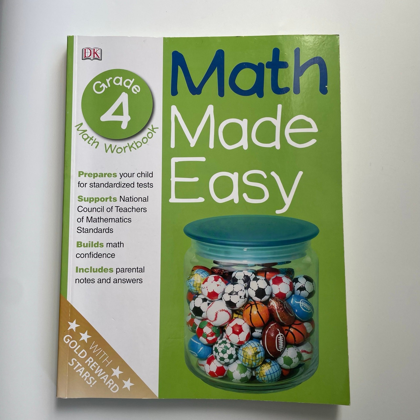 Math Made Easy: Fourth Grade Workbook (Math Made Easy) 978-0789457356 – NEW