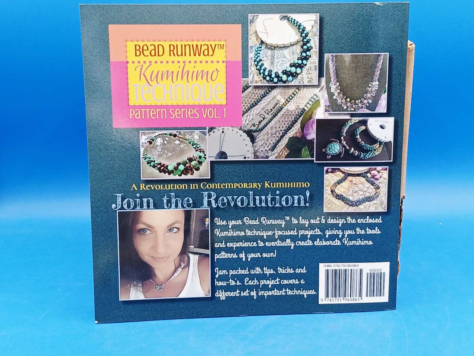 BEAD RUNWAY KUMIHIMO TECHNIQUE PATTERN SERIES VOLUME 1 BY Cindy Grayson