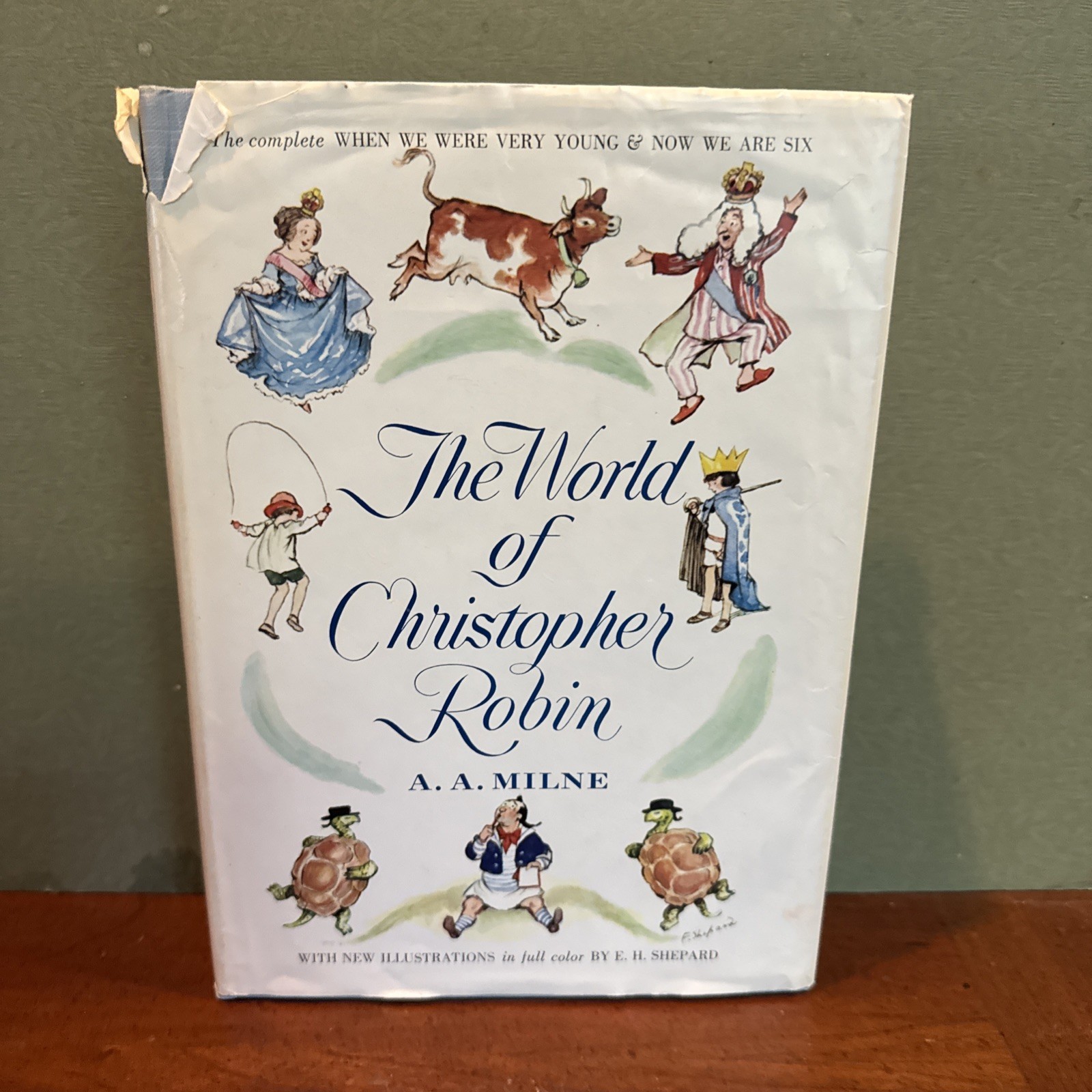 Set Of Two A.A. Milne Books – The World Of Christopher Robin World Of Pooh Boxed